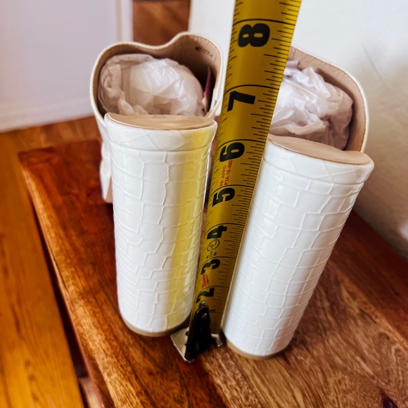 New! Open Toe Chunky 6” Patent Leather Sandals Size 8 - Picture 2 of 5